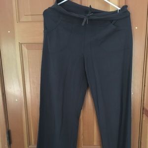 Lululemon size 4 be still pants - gray, used